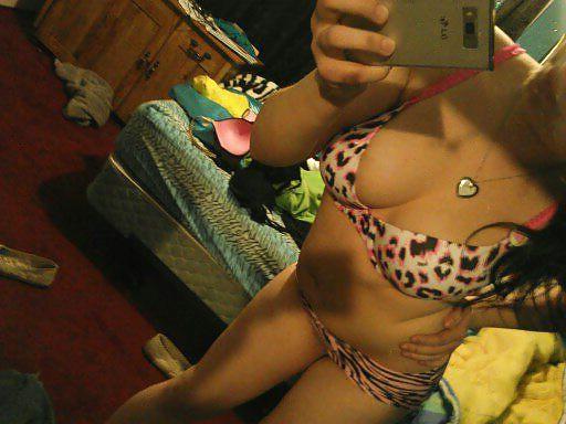 25P Self Pics - Hot Amateurs - vol 30!