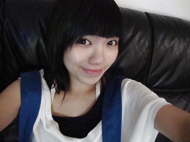 9P Beautiful Taiwanese babe self-shot 