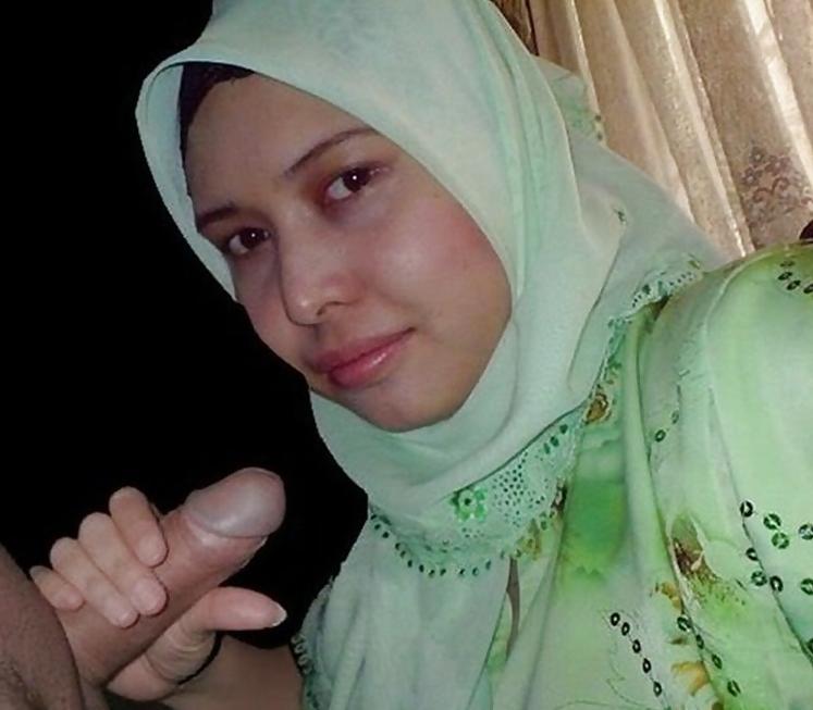 15P For a Happy Ending to a Great Eid - Hijab Porn