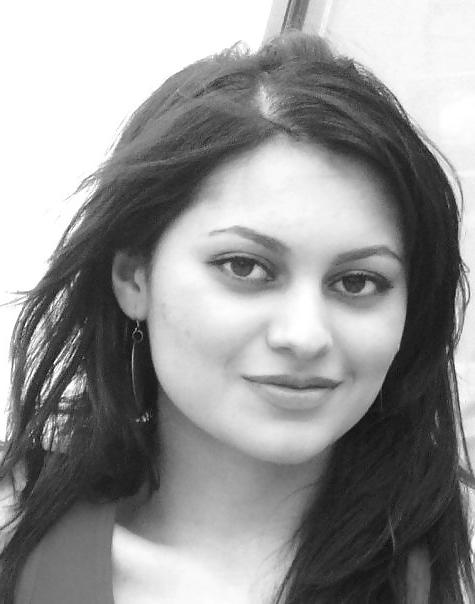 25P Hot and Sexy Indian, Desi, NRI, Punjabi Whore Slut Bitches!!