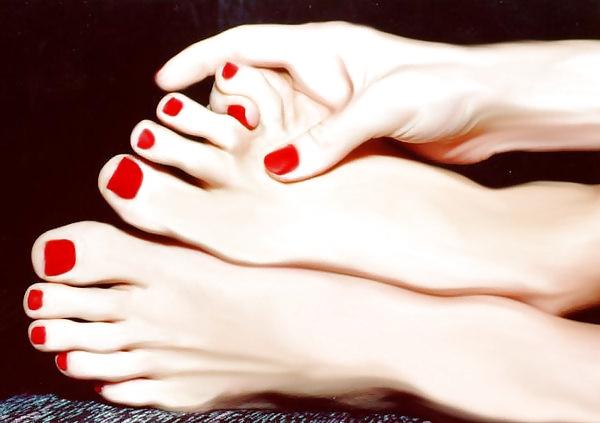 25P Foot Fetish
