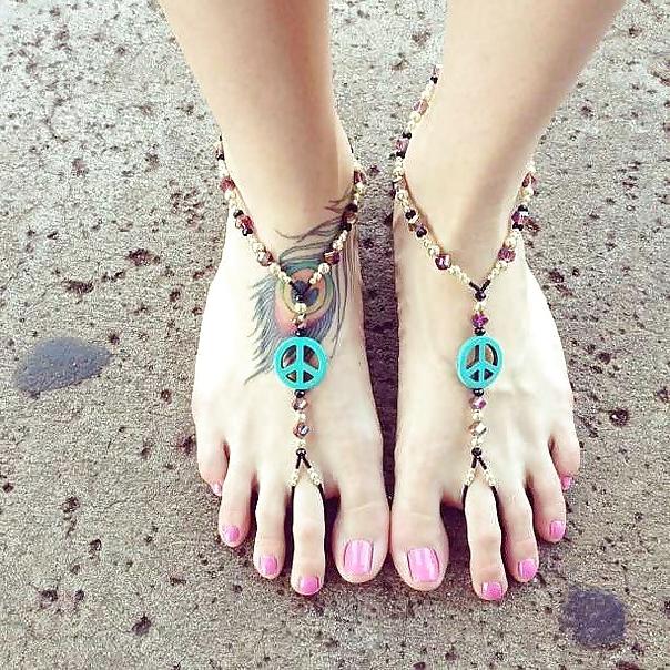 25P Foot Fetish