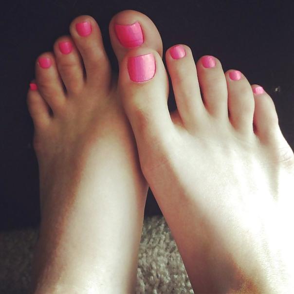 25P Foot Fetish