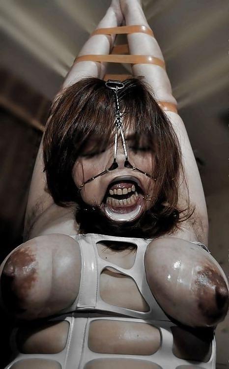 14P Unique Japanese woman