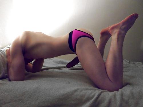 20P On your knees, Darling
