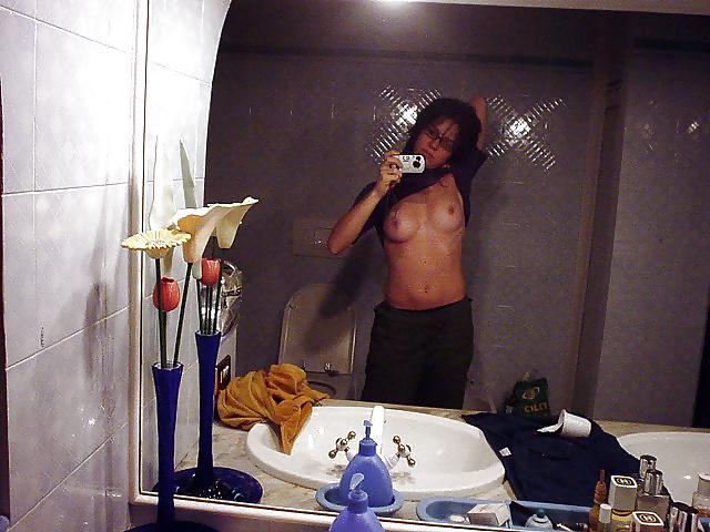 25P My Girlfriend Nicol. I Love to Lick Her Pussy