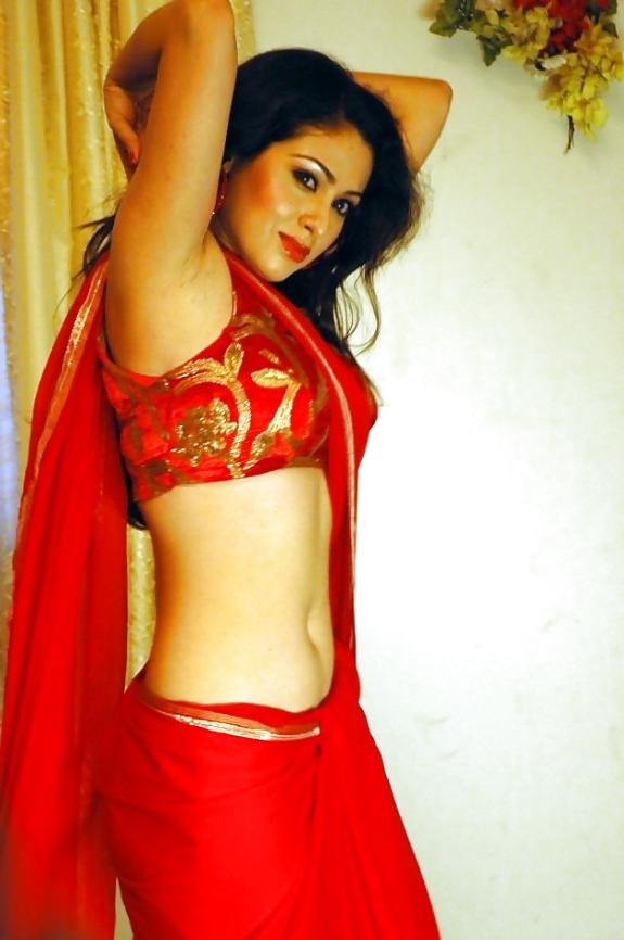 18P Beautiful Indian desi girl
