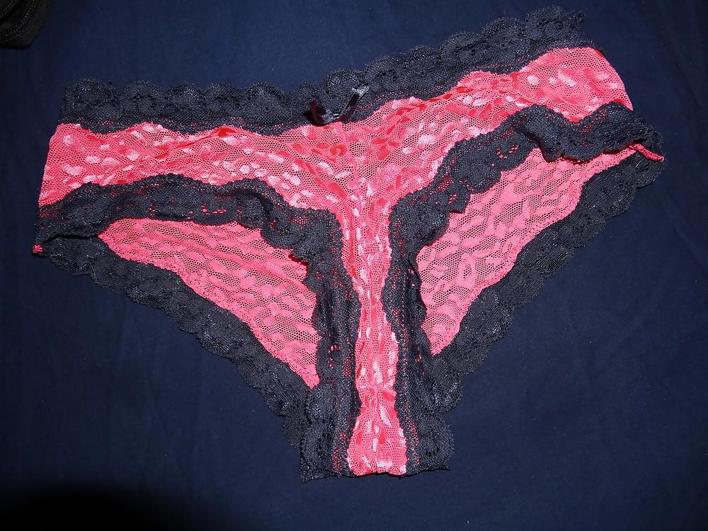 11P String de la femme d un ami   a friend's woman thongs     
