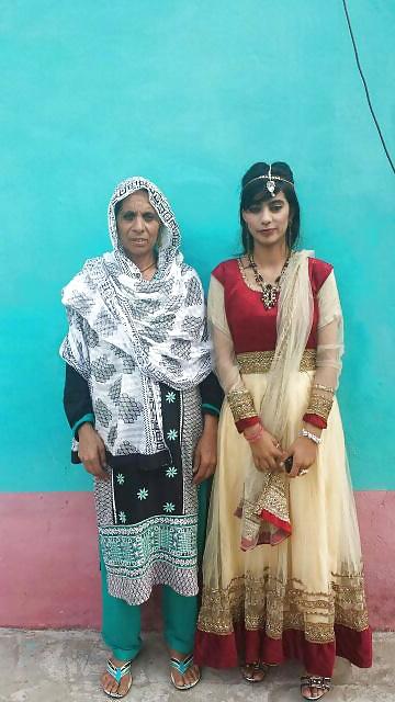 7P Desi paki pakistanis indian indian hijabi
