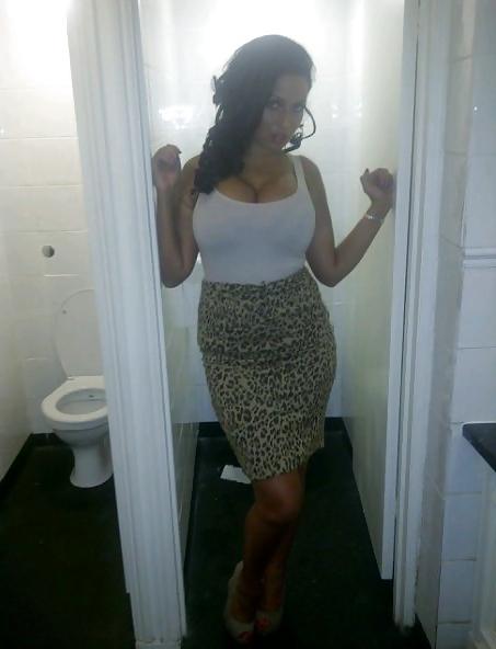 20P Big Chested Hottie