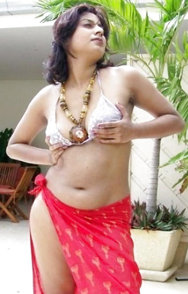 25P Indian Desi Girl Sabhana De 