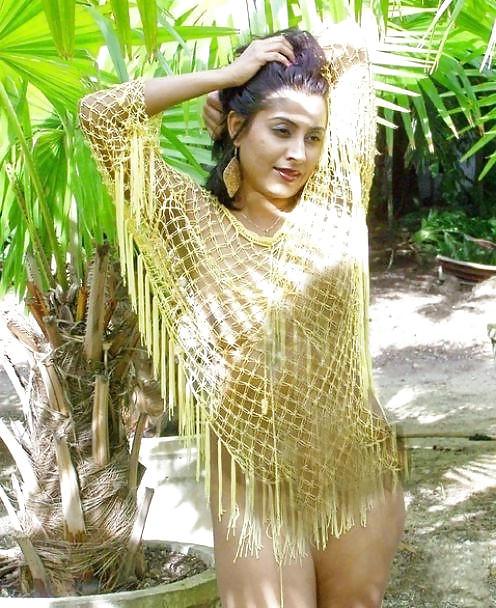 25P Indian Desi Girl Sabhana De 