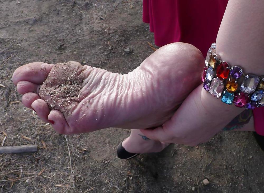 22P April Flores Foot Pics