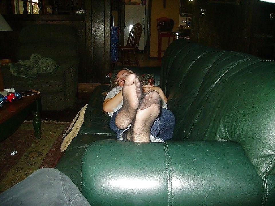 25P Woman Feet
