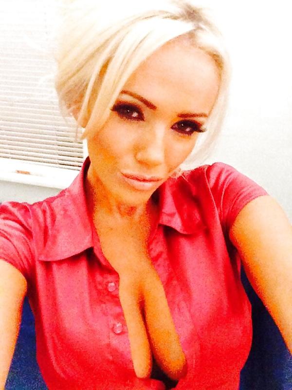 25P Lucy Zara Self-Shot