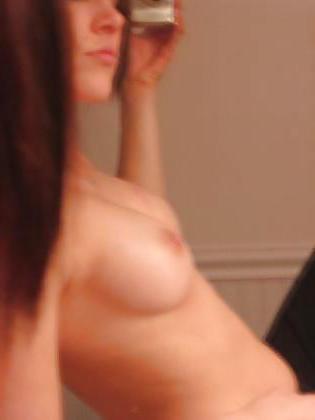 25P Amateur teens self pics!