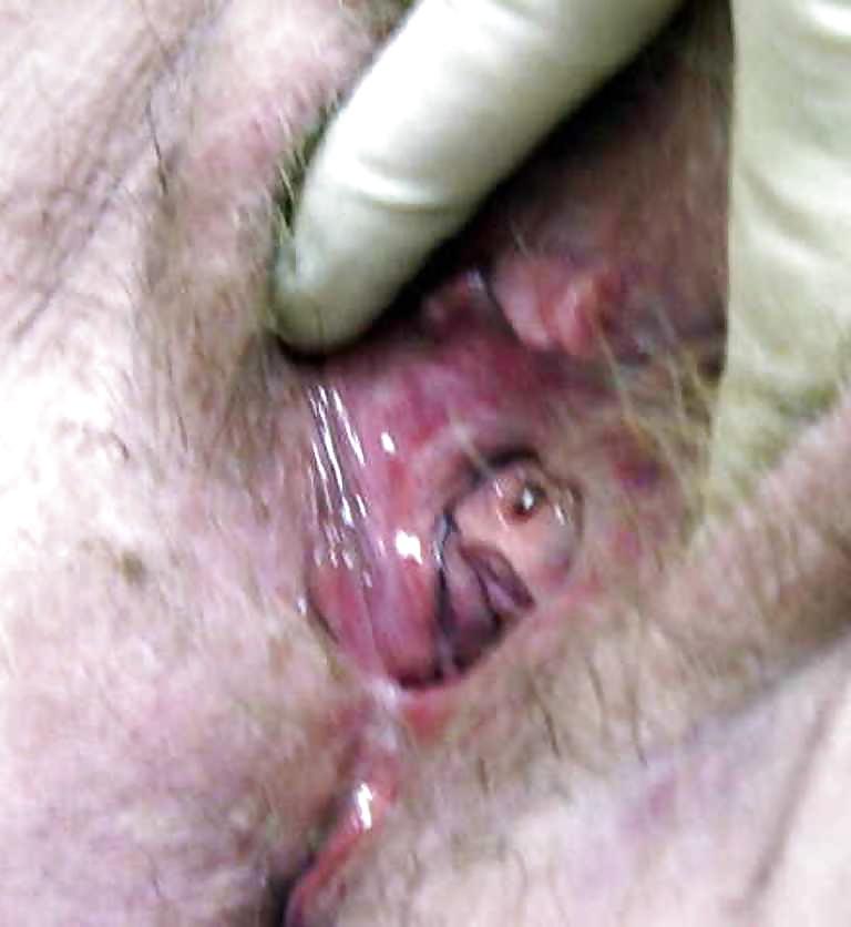 25P How long would you suck and lick these delicious