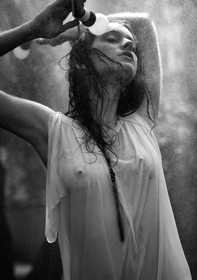 25P Girls in see through 7