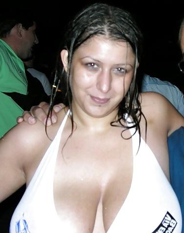 12P Wet T-shirt Contest