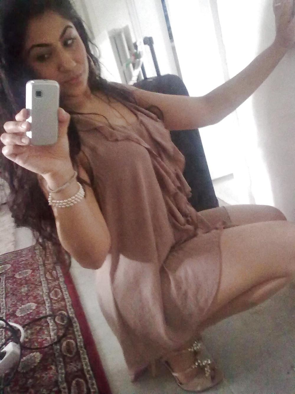 14P Hot desi girl