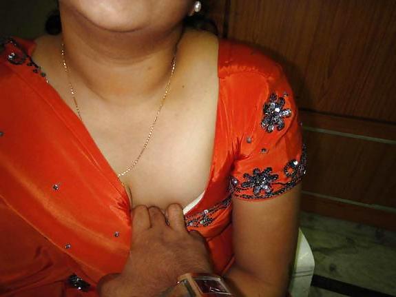 15P Desi MILF