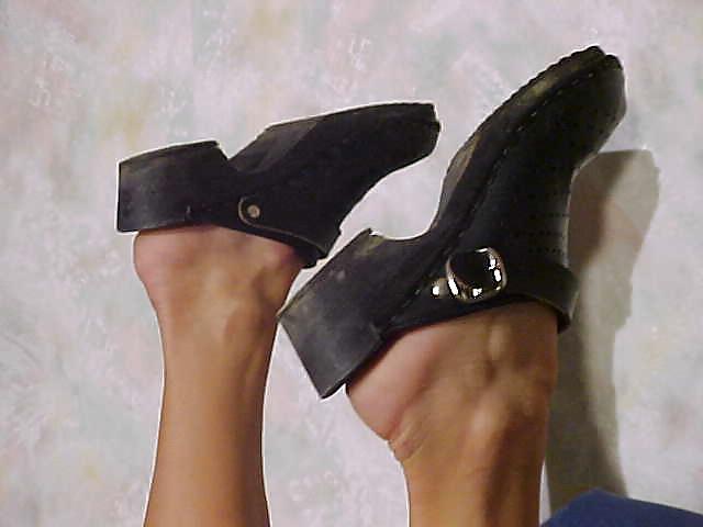 20P Gaby in wooden clogs