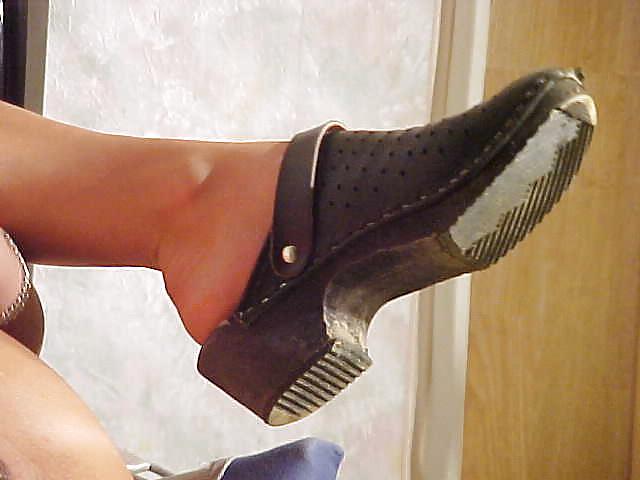 20P Gaby in wooden clogs