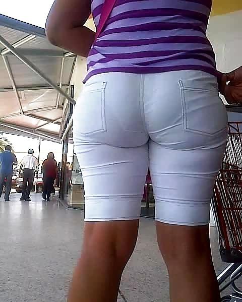 25P I can see your panty