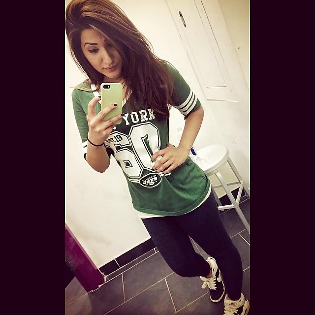 25P Sexy Mixed Desi Girls