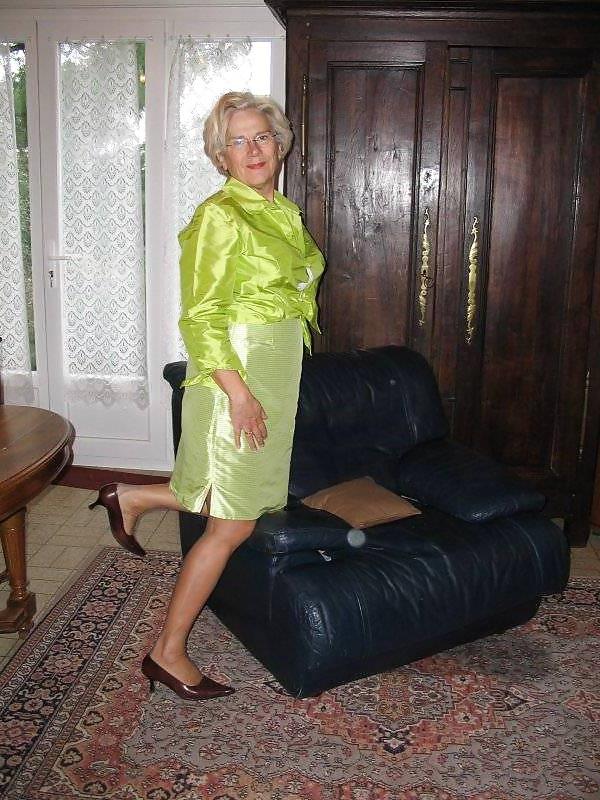 25P Mature Beauty - Annick 8