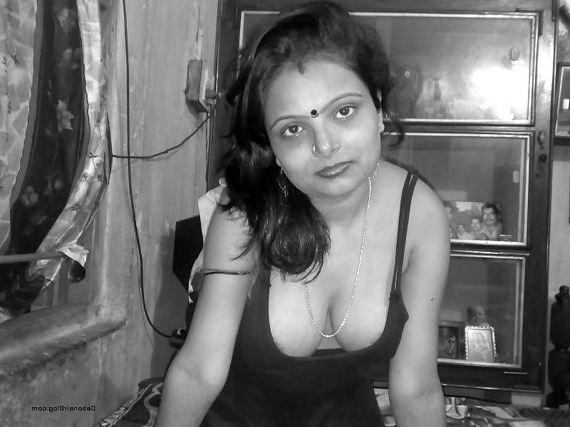 25P Desi indian bhabhi