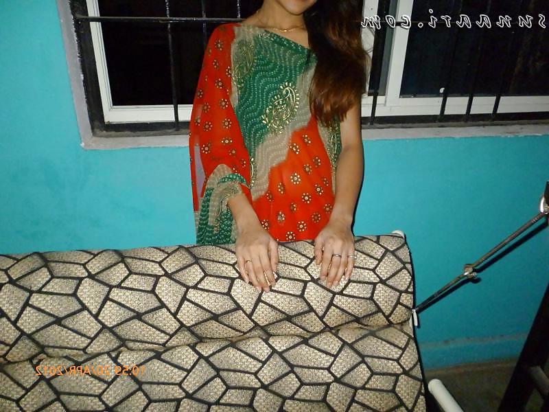 25P Desi indian bhabhi