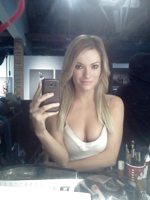 25P Self Pics - Hot Amateurs - vol 25!