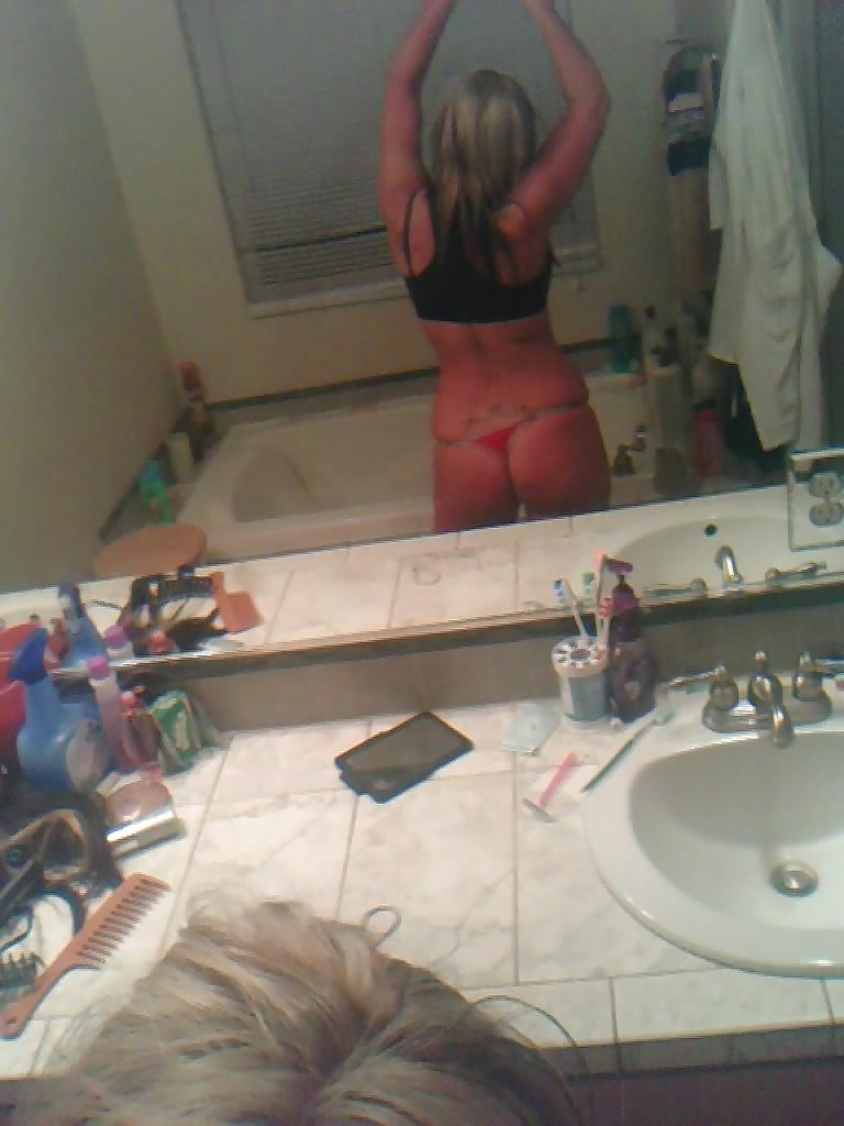 24P Blonde MILF Michelle Self Pics