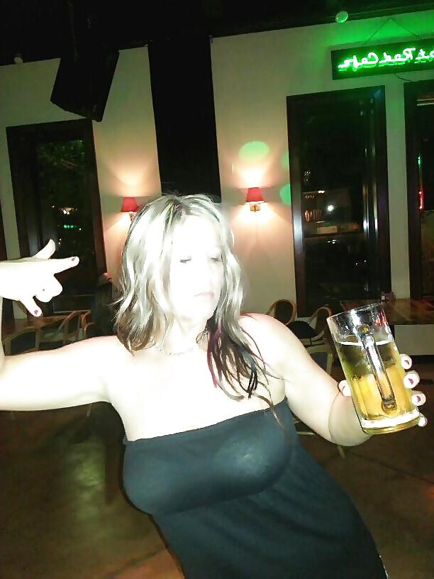 24P Blonde MILF Michelle Self Pics