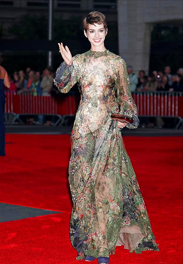 10P Anne Hathaway See-Thru