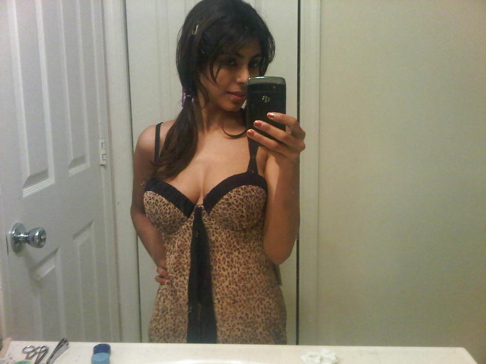 14P New desi babe 