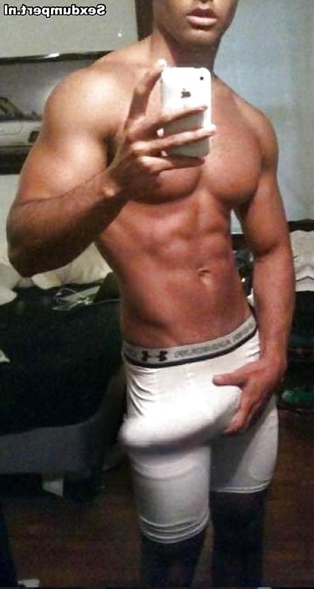 19P More Hot Moroccan Men And Their Cocks 