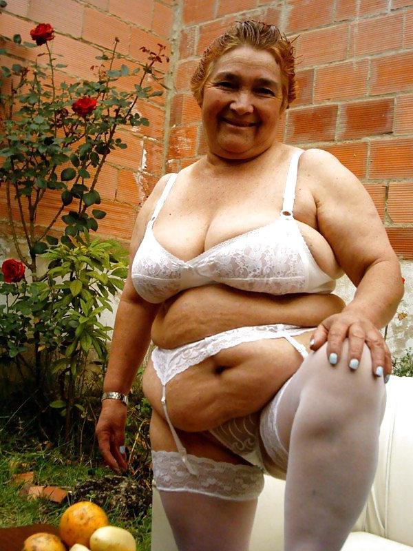25P Colombian granny Bell (nineteenth set)
