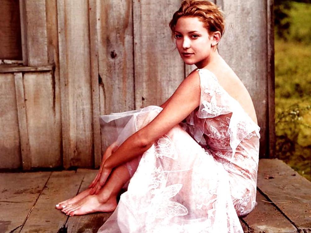 5P Kate Hudson See-Thru