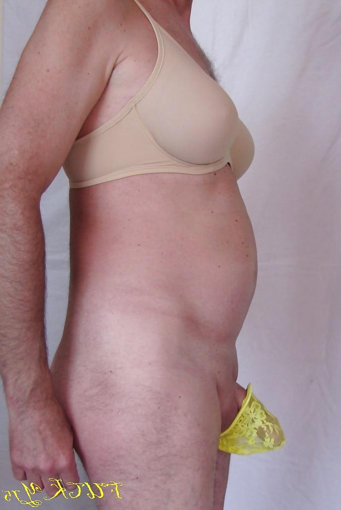 25P Lingerie et condom