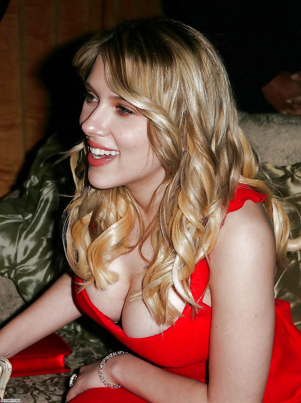 25P Scarlett johansson oops