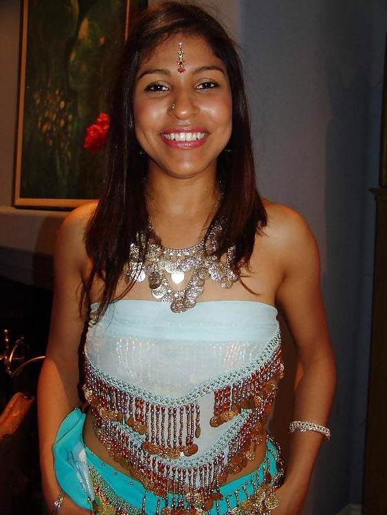 9P DESI GIRL