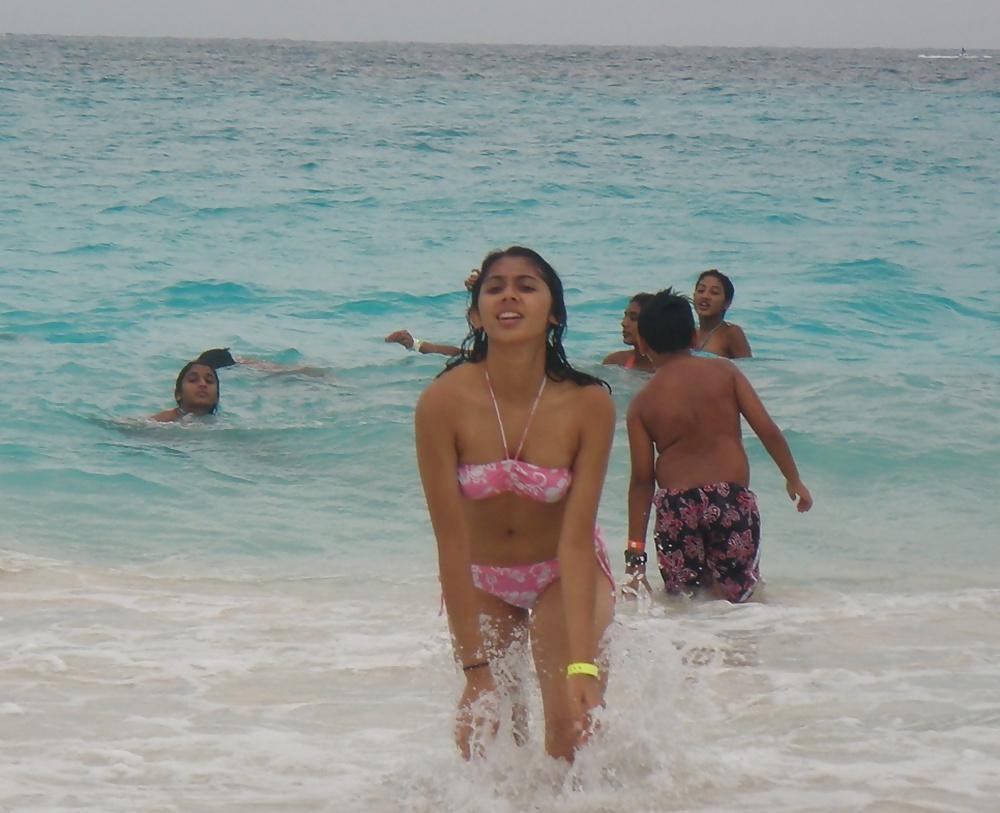 10P Desi Bikini Bash - 014