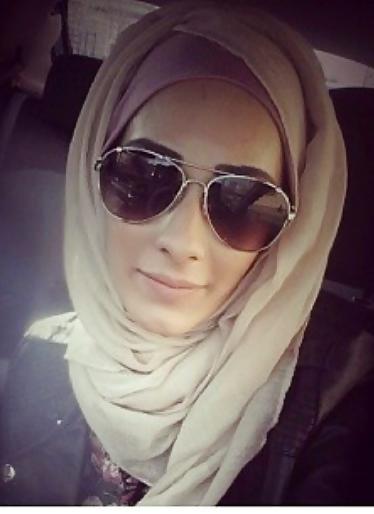 17P Hijab desi slut