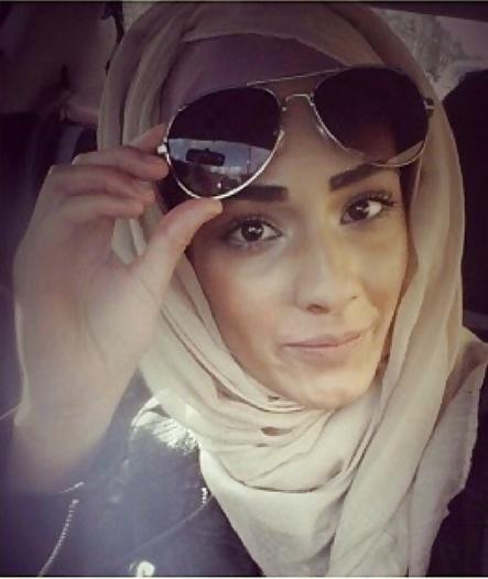 17P Hijab desi slut