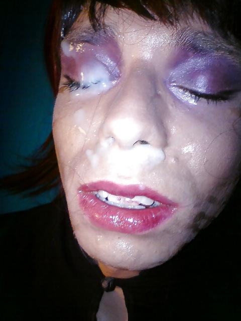 4P Tranny Caroline self facial