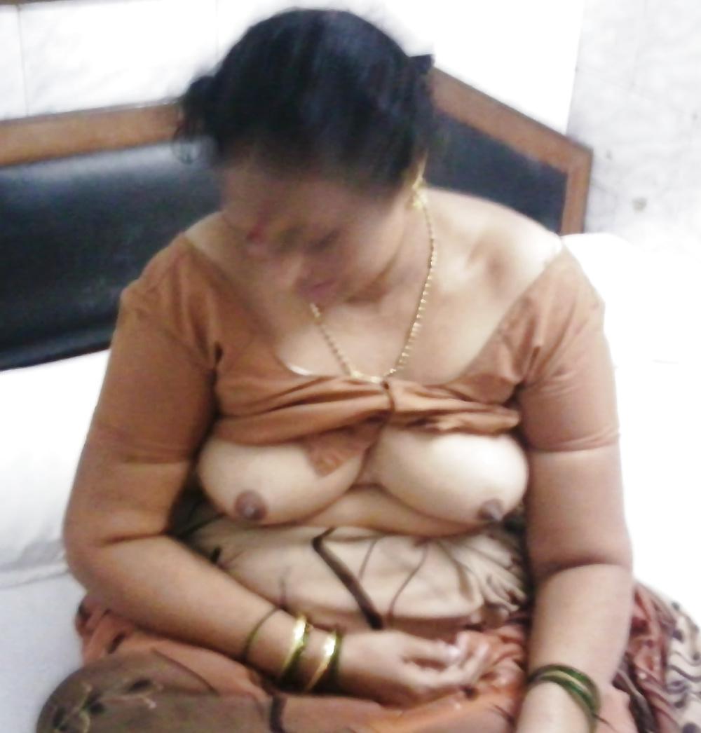25P OLD WINE AUNTY-INDIAN DESI PORN SET 3.6