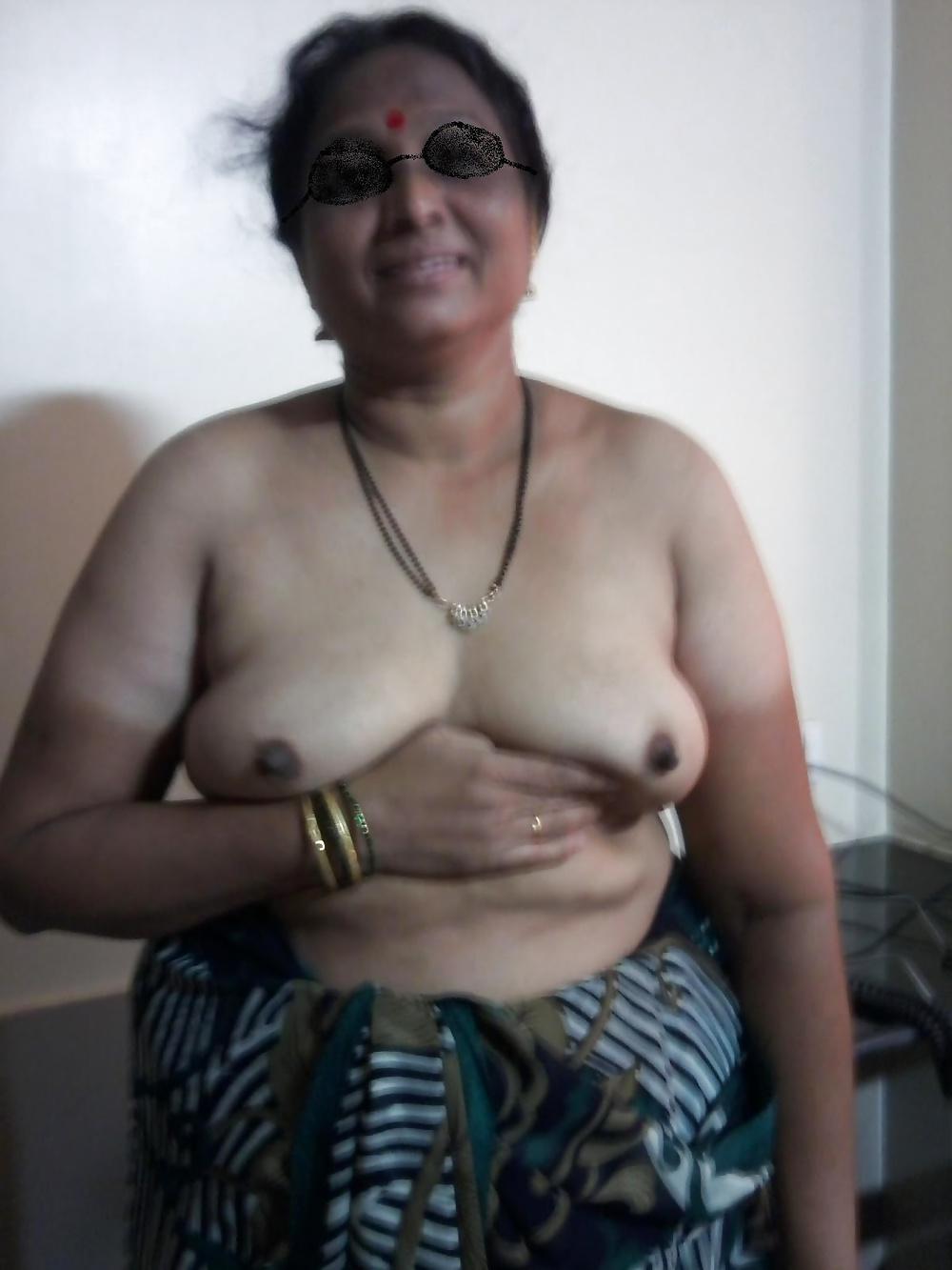 25P OLD WINE AUNTY-INDIAN DESI PORN SET 3.6