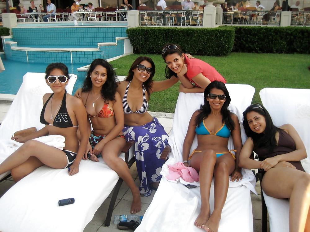 10P Desi Bikini Bash - 005